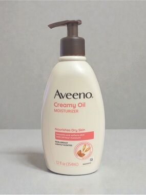 Aveeno Active Naturals Creamy Oil Moisturizer Nourishes Dry Skin 12oz NEW
